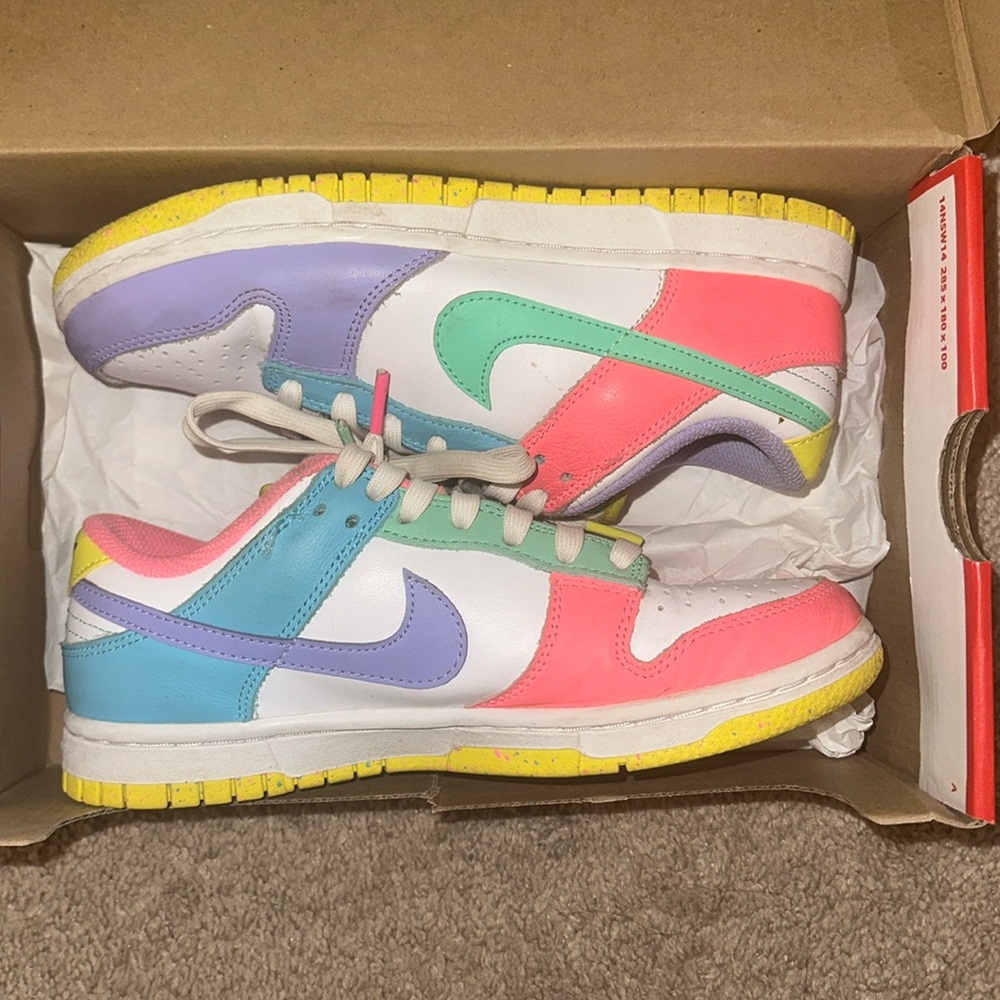 Women’s dunk low SE candy